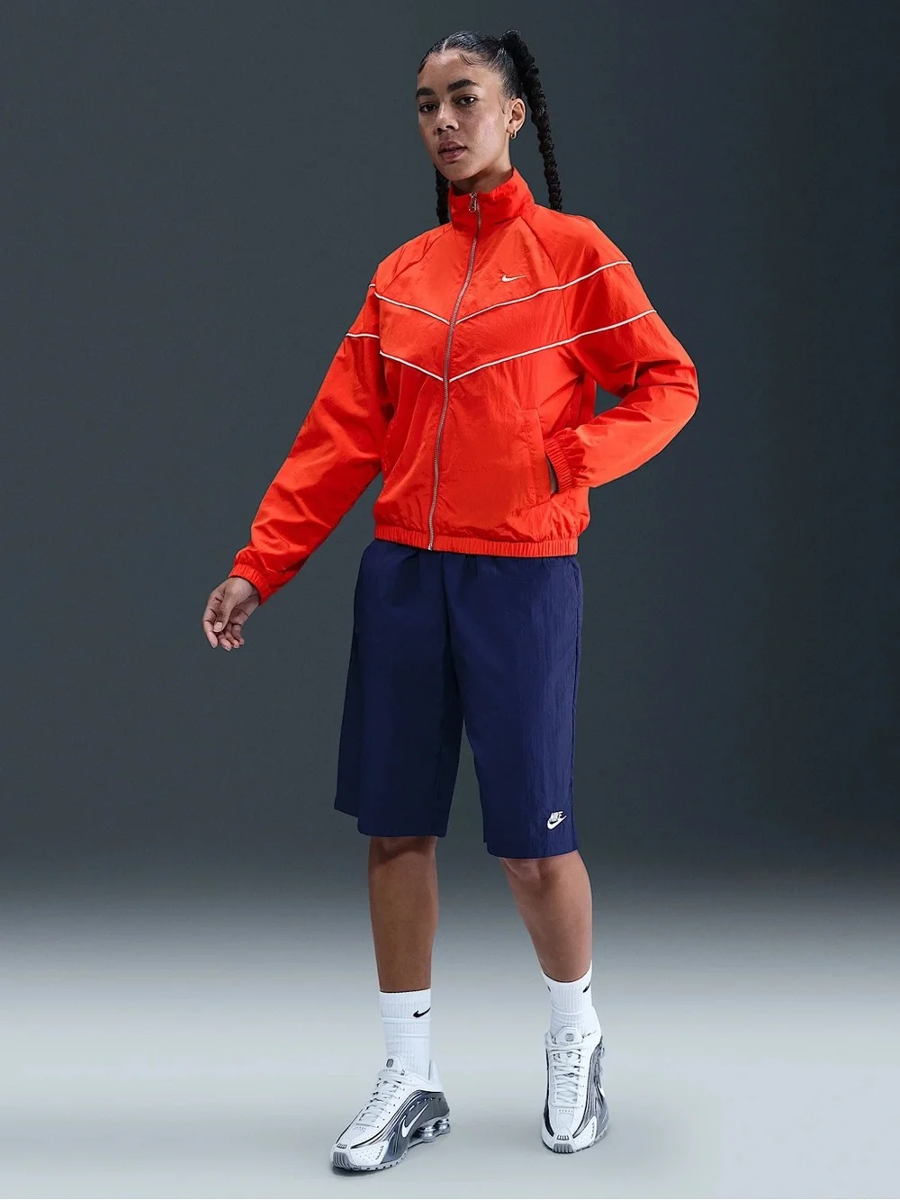 Nike orange Windrunner Women's Loose UV Woven Full-Zip Jacket sz M